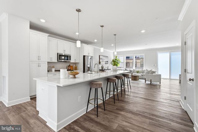 22522 FOUNDATION DR, Ashburn, VA 20148