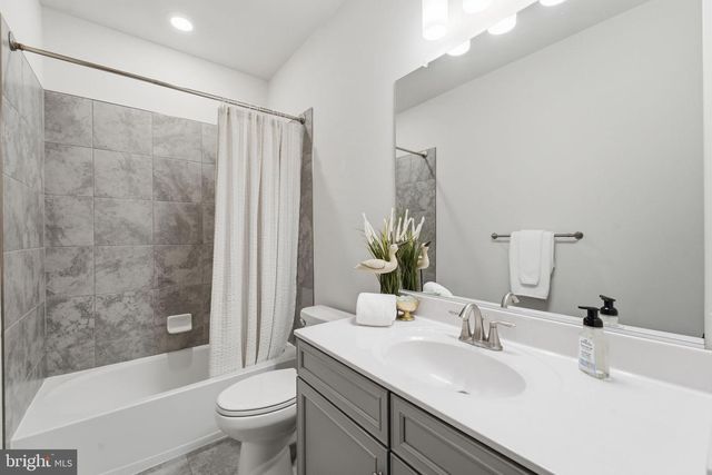 22522 FOUNDATION DR, Ashburn, VA 20148
