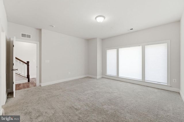 22522 FOUNDATION DR, Ashburn, VA 20148