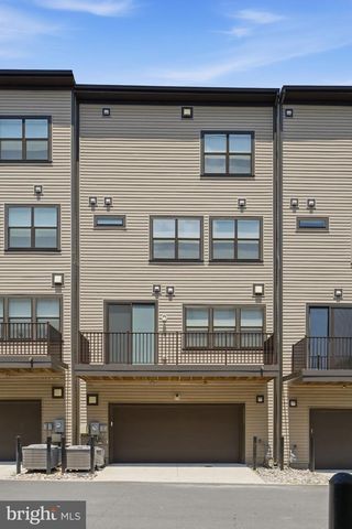 22522 FOUNDATION DR, Ashburn, VA 20148