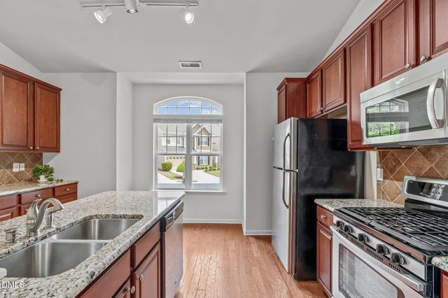 1405 Kirkwood Hill Way, Wake Forest, NC 27587