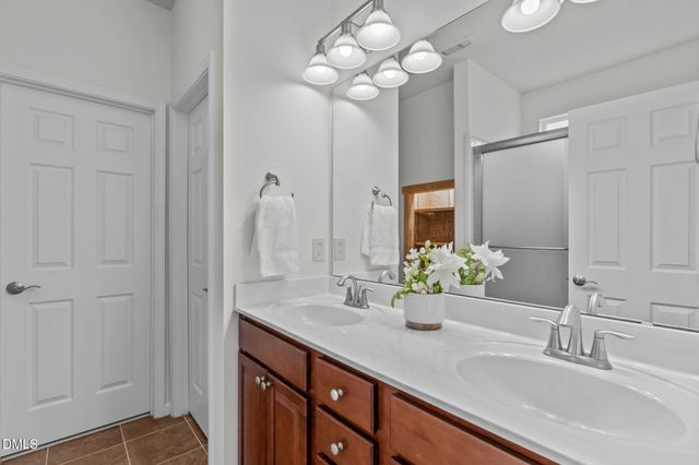 1405 Kirkwood Hill Way, Wake Forest, NC 27587