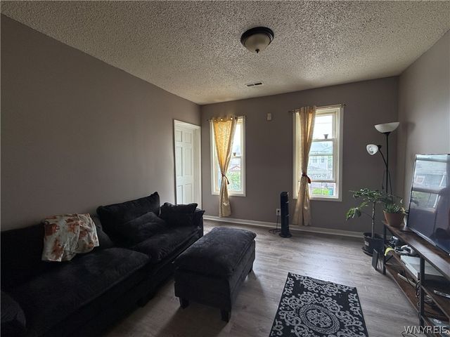 495 Winslow Avenue, Buffalo, NY 14211