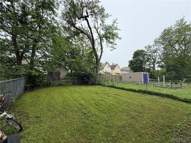 495 Winslow Avenue, Buffalo, NY 14211