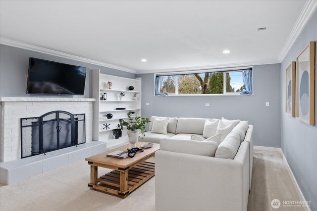 18312 73rd Avenue W, Edmonds, WA 98026