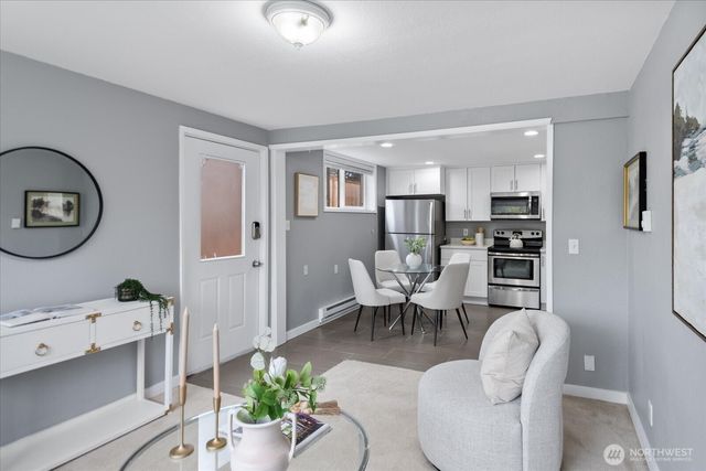 18312 73rd Avenue W, Edmonds, WA 98026