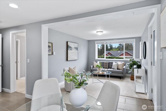 18312 73rd Avenue W, Edmonds, WA 98026