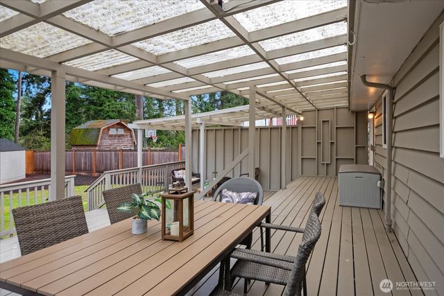 18312 73rd Avenue W, Edmonds, WA 98026