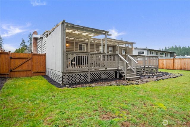 18312 73rd Avenue W, Edmonds, WA 98026