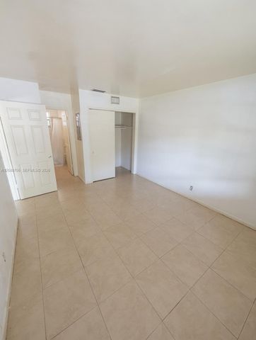 1904 SW 2nd St 1-7, Fort Lauderdale, FL 33312