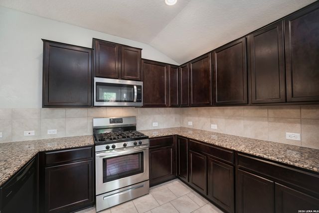 15251 Field Sparrow, San Antonio, TX 78253