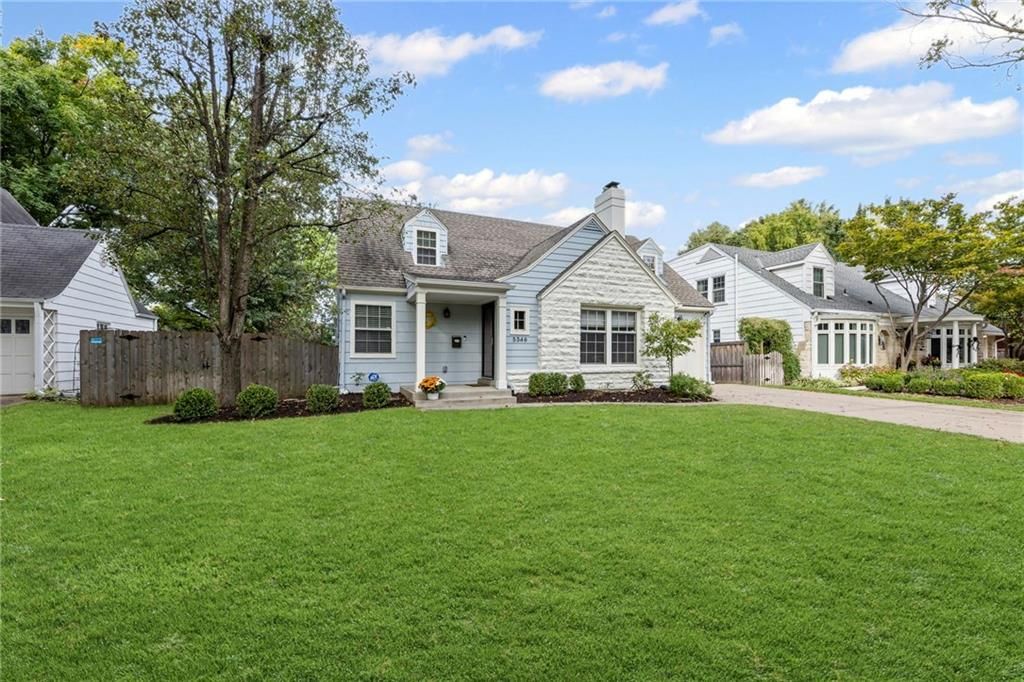 5346 Canterbury Road, Fairway, KS 66205