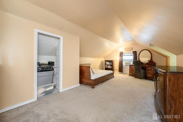 2081 Coles Avenue, Scotch Plains, NJ 07076