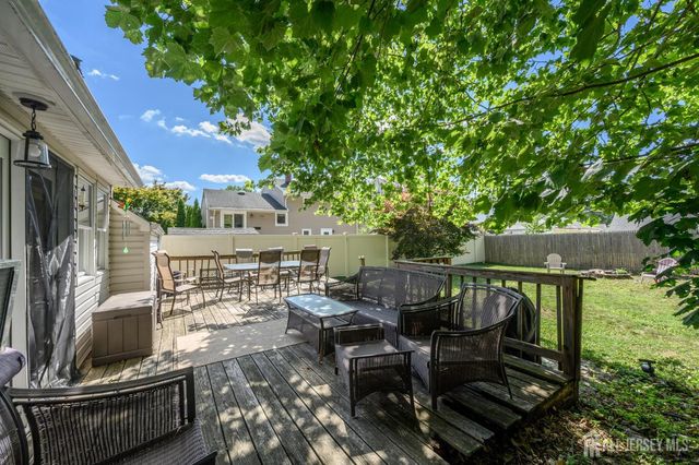 2081 Coles Avenue, Scotch Plains, NJ 07076