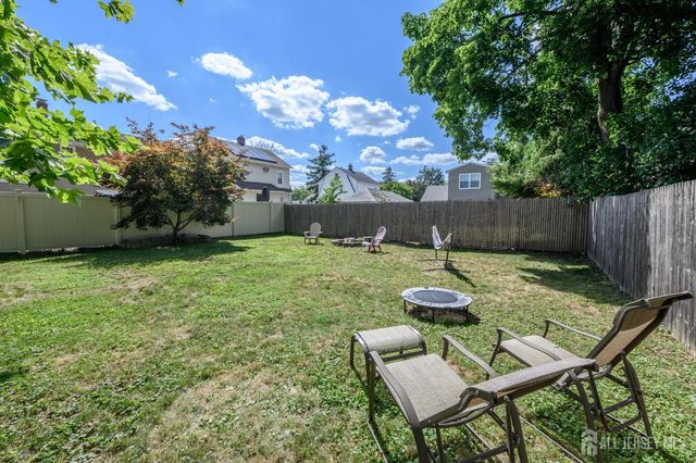 2081 Coles Avenue, Scotch Plains, NJ 07076
