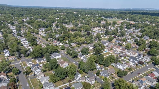 2081 Coles Avenue, Scotch Plains, NJ 07076