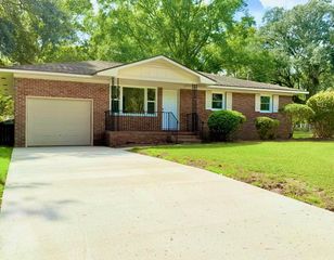106 Lamie Drive, Ladson, SC 29456