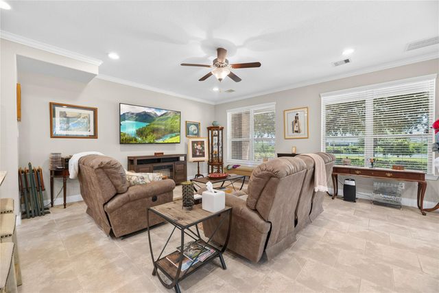 403 Marina View Drive, Webster, TX 77598