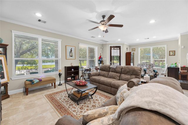 403 Marina View Drive, Webster, TX 77598