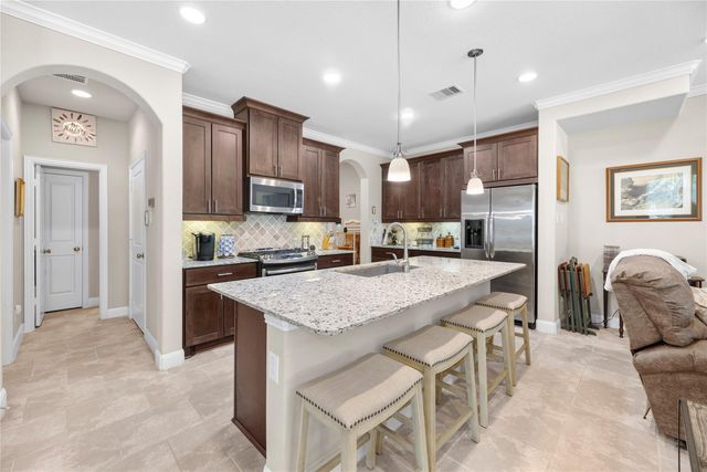 403 Marina View Drive, Webster, TX 77598