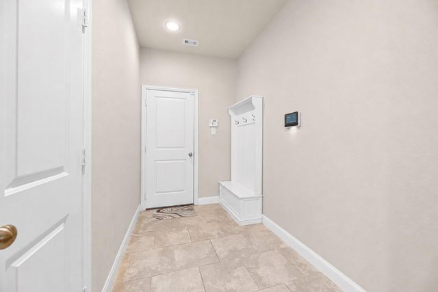 403 Marina View Drive, Webster, TX 77598