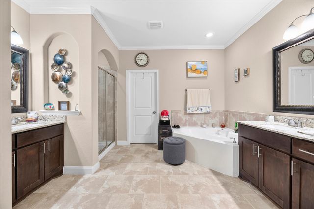 403 Marina View Drive, Webster, TX 77598
