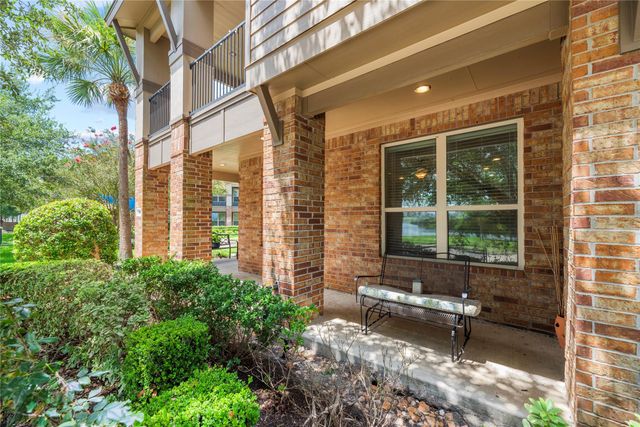 403 Marina View Drive, Webster, TX 77598