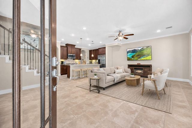 403 Marina View Drive, Webster, TX 77598