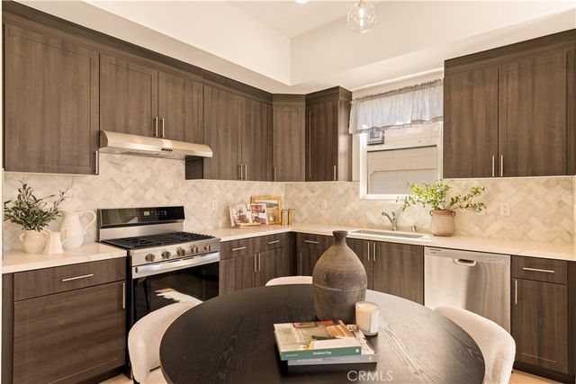 210 N New Avenue 2, Monterey Park, CA 91755