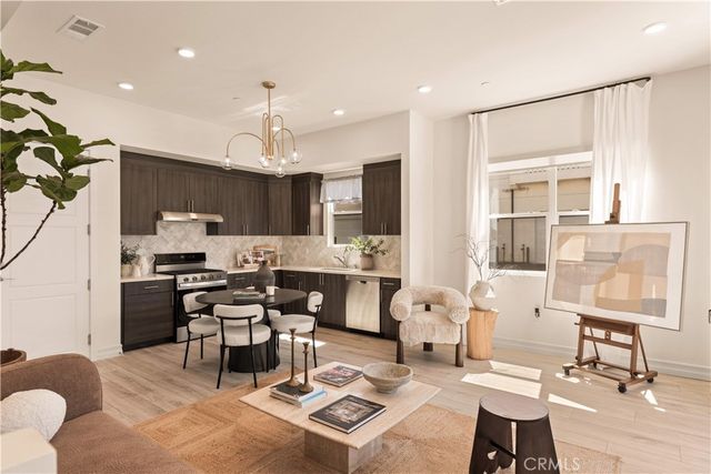210 N New Avenue 2, Monterey Park, CA 91755