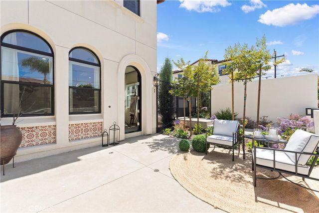 210 N New Avenue 2, Monterey Park, CA 91755