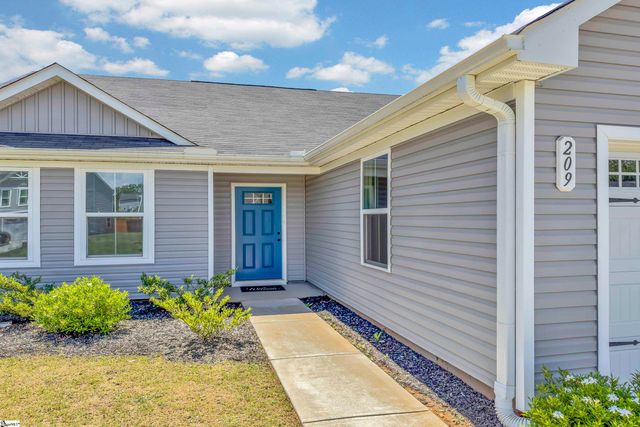 209 Utica Bend Court, Seneca, SC 29678