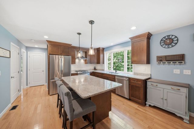 128 Bragg Hill Rd, Westminster, MA 01473