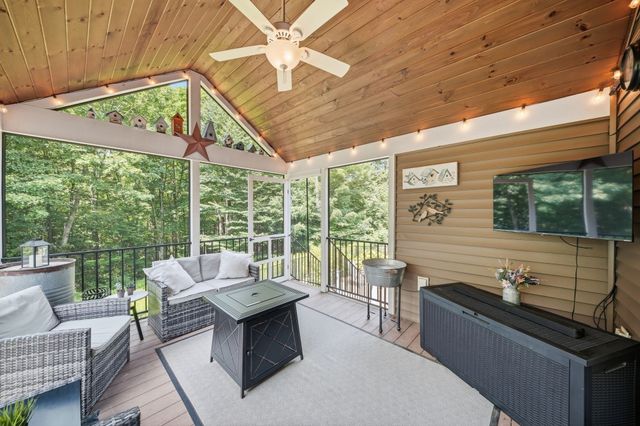 128 Bragg Hill Rd, Westminster, MA 01473