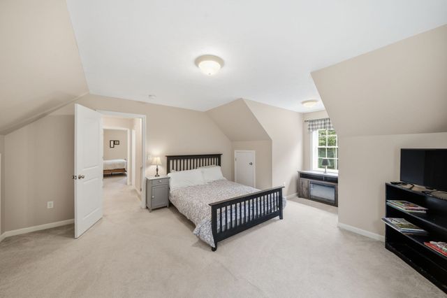 128 Bragg Hill Rd, Westminster, MA 01473