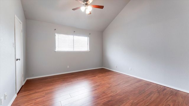 10811 Richmond Avenue 101, Houston, TX 77042