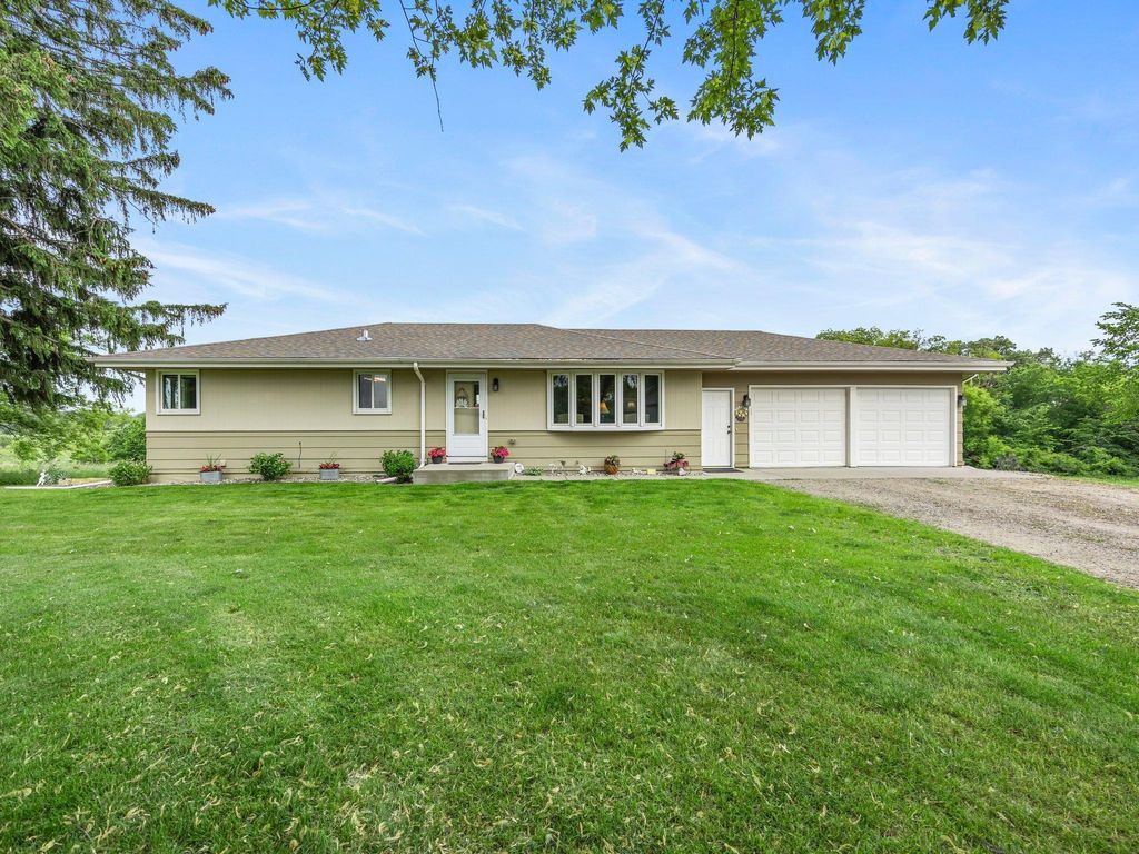 26635 Variolite Street NW, Stanford Twp, MN 55070