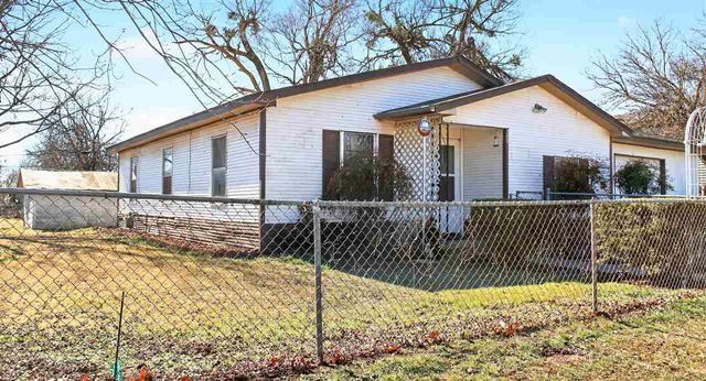 208 W Oliver St, Fletcher, OK 73541