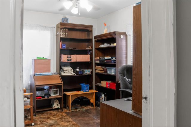 208 W Oliver St, Fletcher, OK 73541