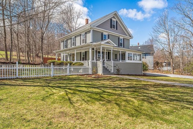 1 Bell St, North Brookfield, MA 01535
