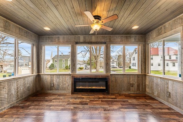 1 Bell St, North Brookfield, MA 01535