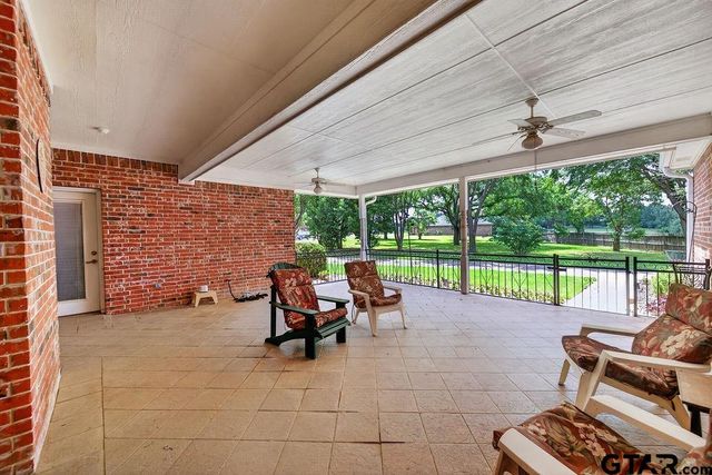 800 Rico Drive, Athens, TX 75751