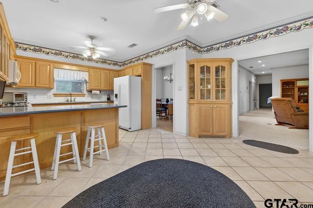 800 Rico Drive, Athens, TX 75751