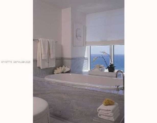 18911 Collins Avenue 2705, Sunny Isles Beach, FL 33160