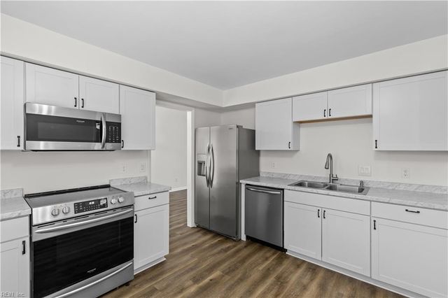 3520 Alister CT, Virginia Beach, VA 23453