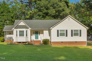 1516 Colston Crossing, Zebulon, NC 27597
