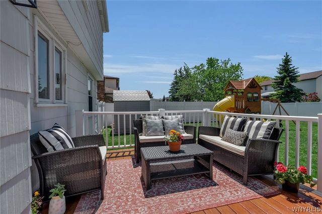 209 Mcnair Road, Amherst, NY 14221