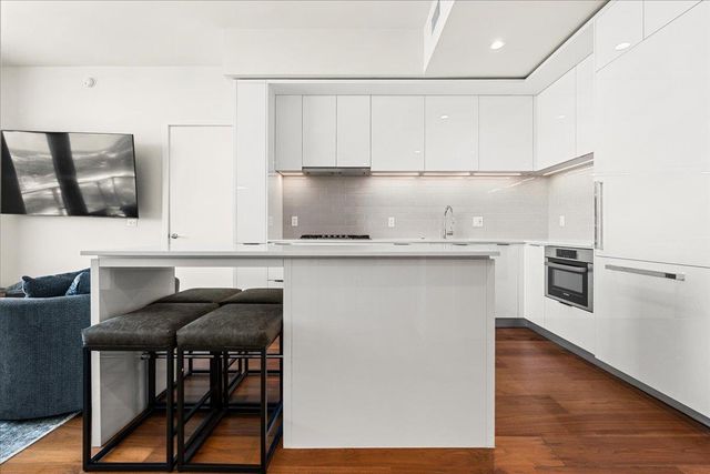 44 East Ave 1609, Austin, TX 78701
