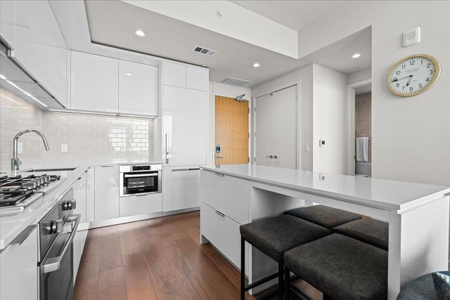 44 East Ave 1609, Austin, TX 78701