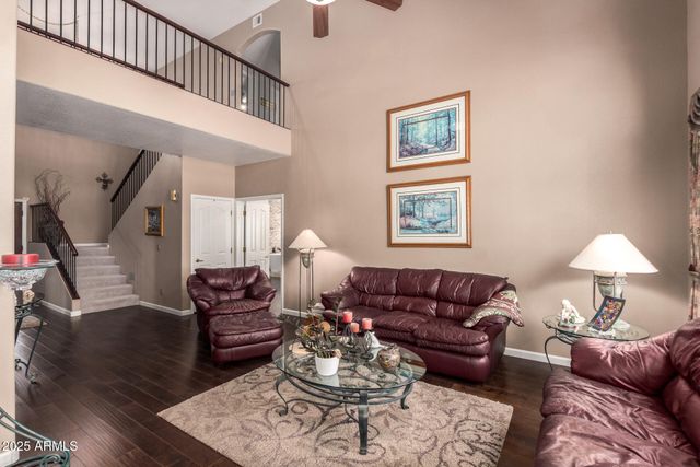 4648 W MISTY WILLOW Lane, Glendale, AZ 85310